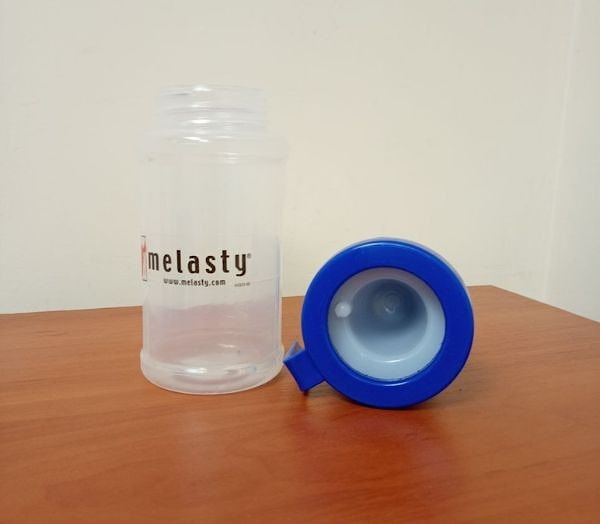 Стаканчик для дезинфекции сосков Melasty; с обратным клапаном.